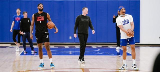 B体育官方-韦少上艇后球队三连败，但黑锅不能让他一个人背着